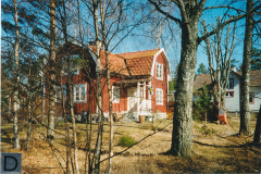 Anders Alfred Karlsson, Hemmansägare, Simpnäs 1. Från Gräsö. barn Albert Efraim f 1892, Gustf Alexander f 1895, Teresia Regina f 1888, Valborg Margareta f 1911