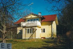 Otto Antonius Bergman, född 1877,  Finnala stenhuggeri. från Stockholm. Hustru Erika Wilhelmina Pettersson, född 1870, barn Karl Wilhelm Otto född 1900, Karin Maria Wilhelmina född 1902, Gustav Fredrik Leander stenhuggare